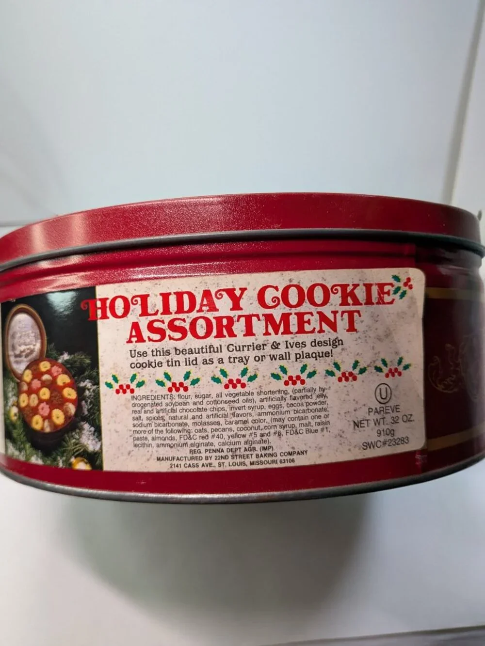Vintage Currier Ives Central Park in Winter Holiday Cookie Tin Lid Plaque 10x3.7
